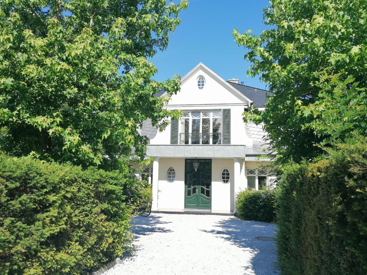 Villa Julian Doppelzimmer Aurich Dış mekan fotoğraf